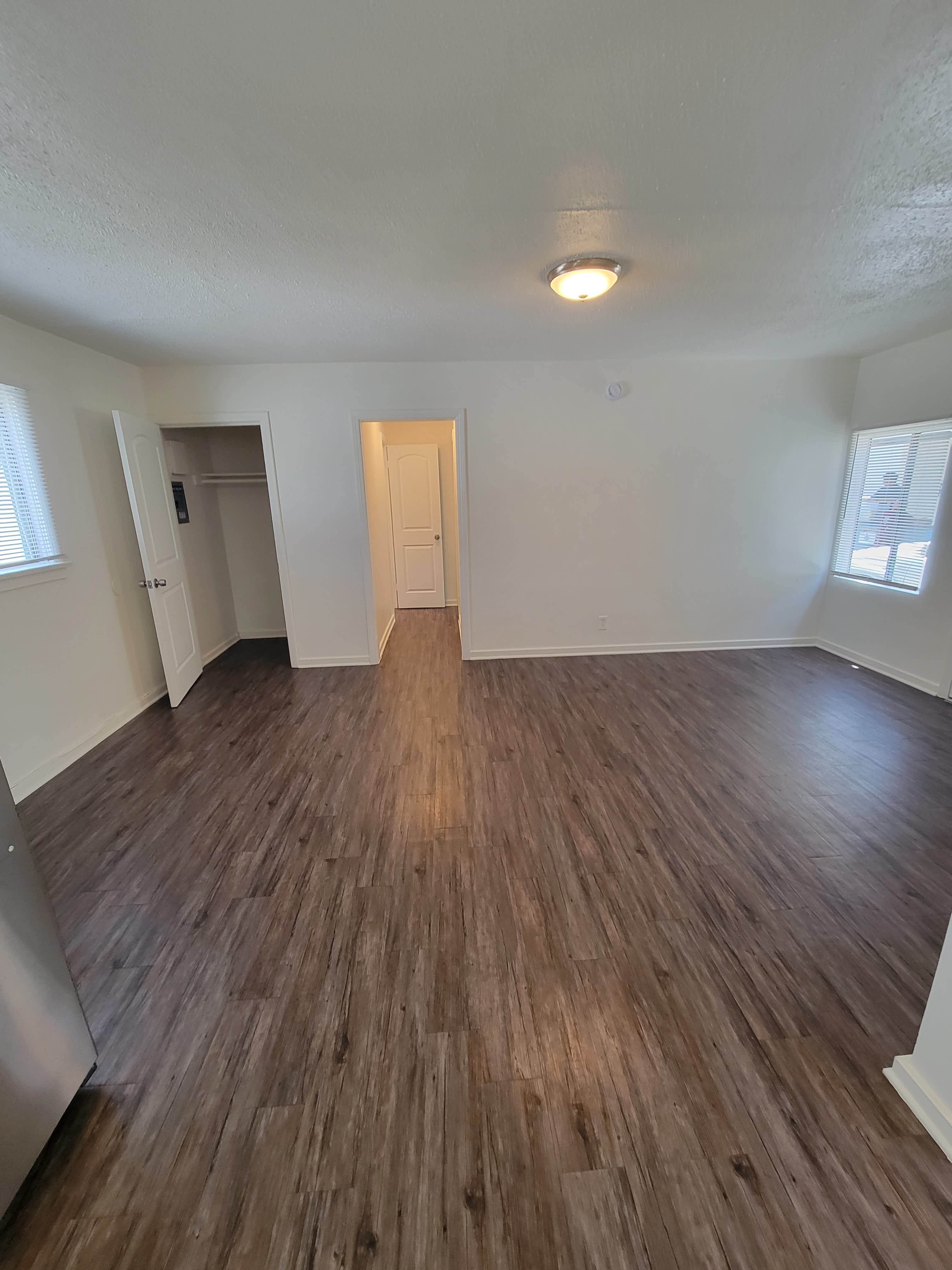 4131 Monroe St – photo 5