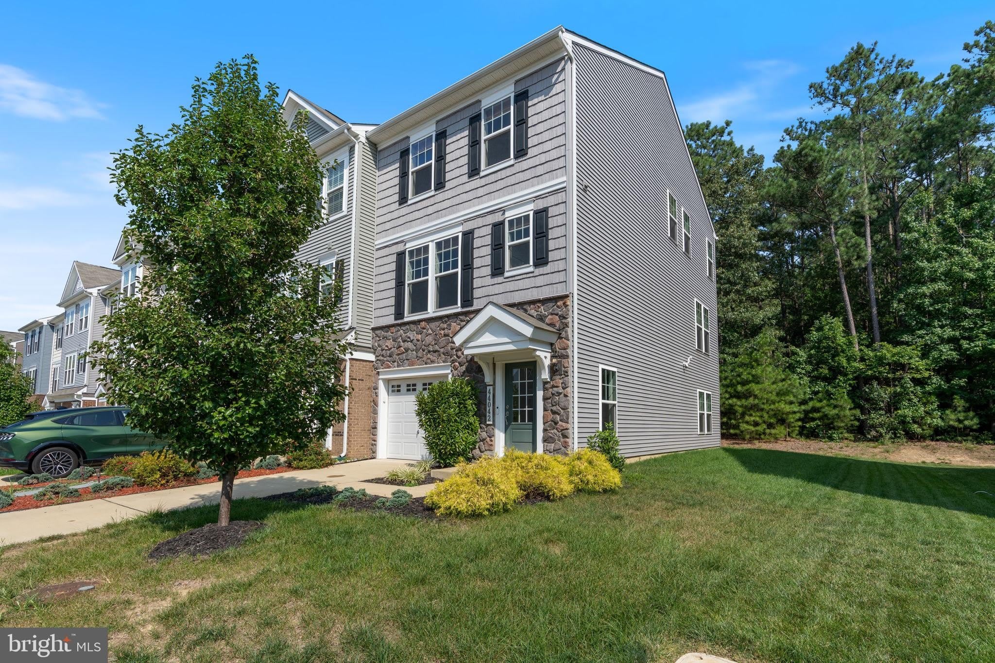 44042 EUCALYPTUS Way – photo 2