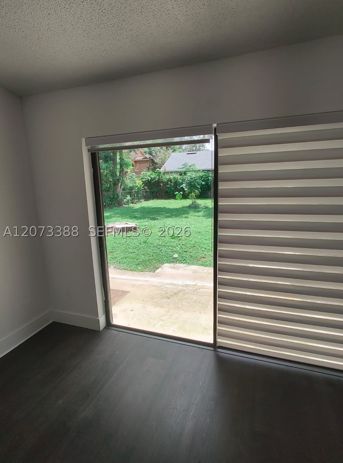9952 Burl Way – photo 4
