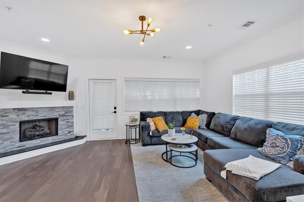 1543 Springleaf Cove SE – photo 5