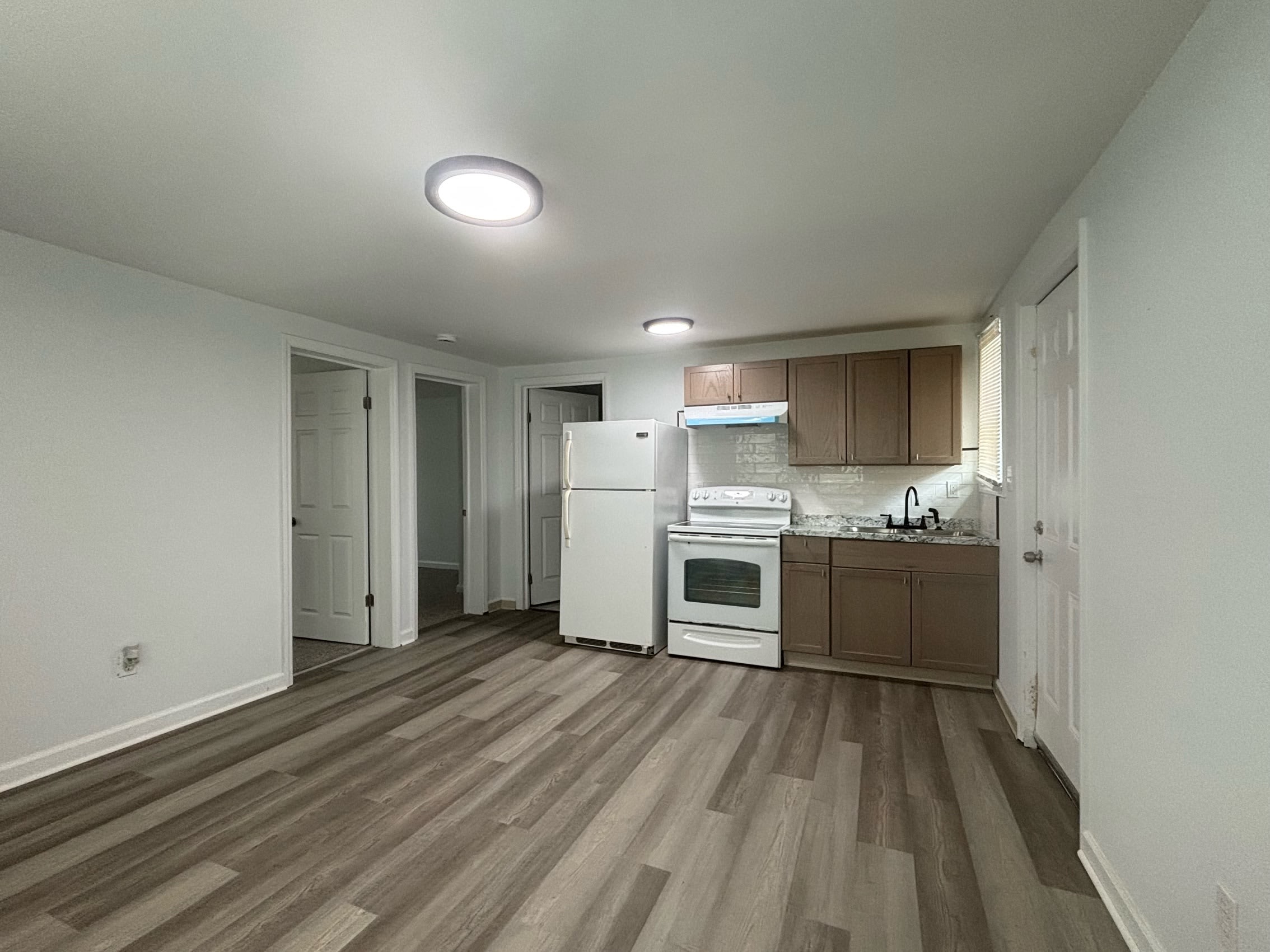 2212 Murchison Road – photo 3