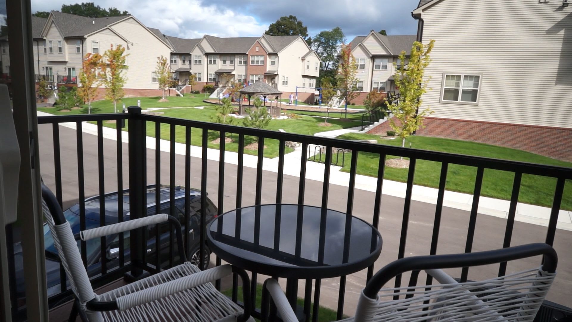 Encore Townhomes II – photo 2