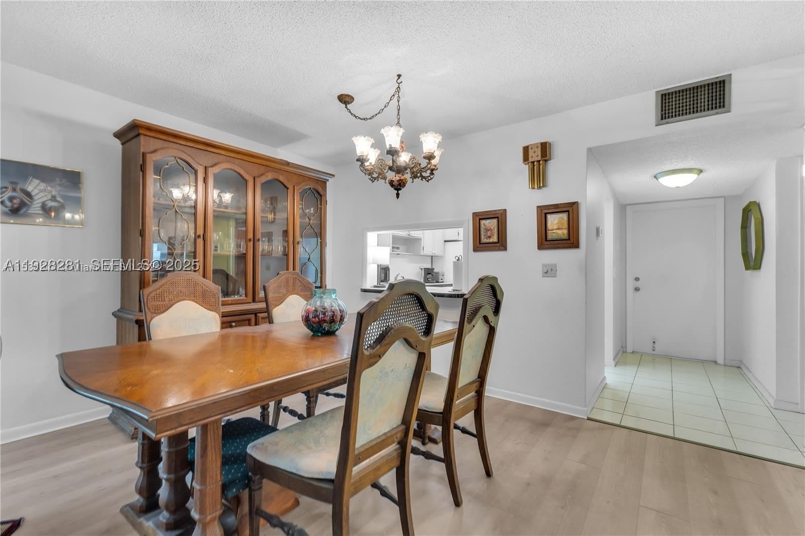 215 SE 3rd Ave – photo 5