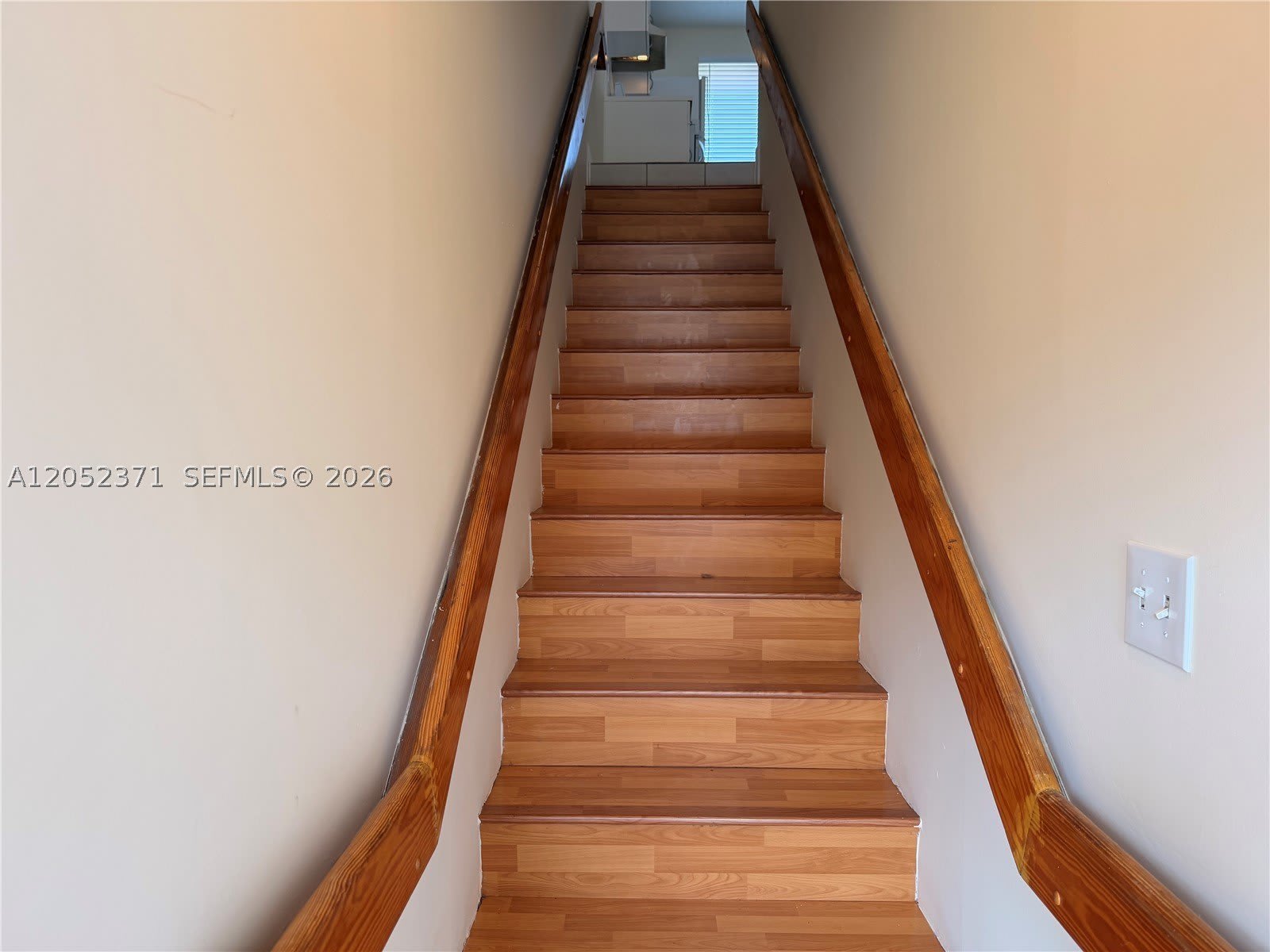8019 Lake Dr – photo 2