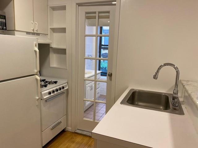 146 Sullivan Street – photo 4