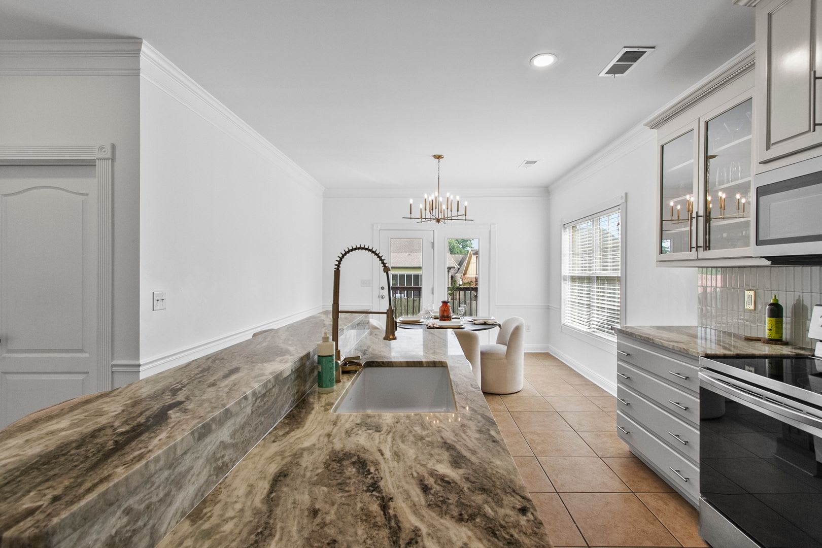 6337 Bryant Circle – photo 4