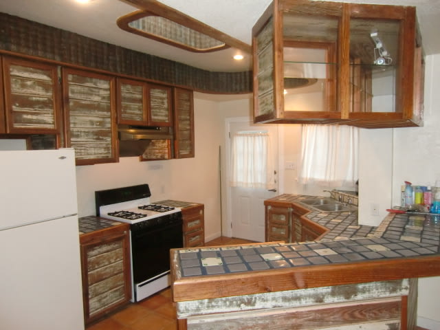 4405 Avenue H – photo 4