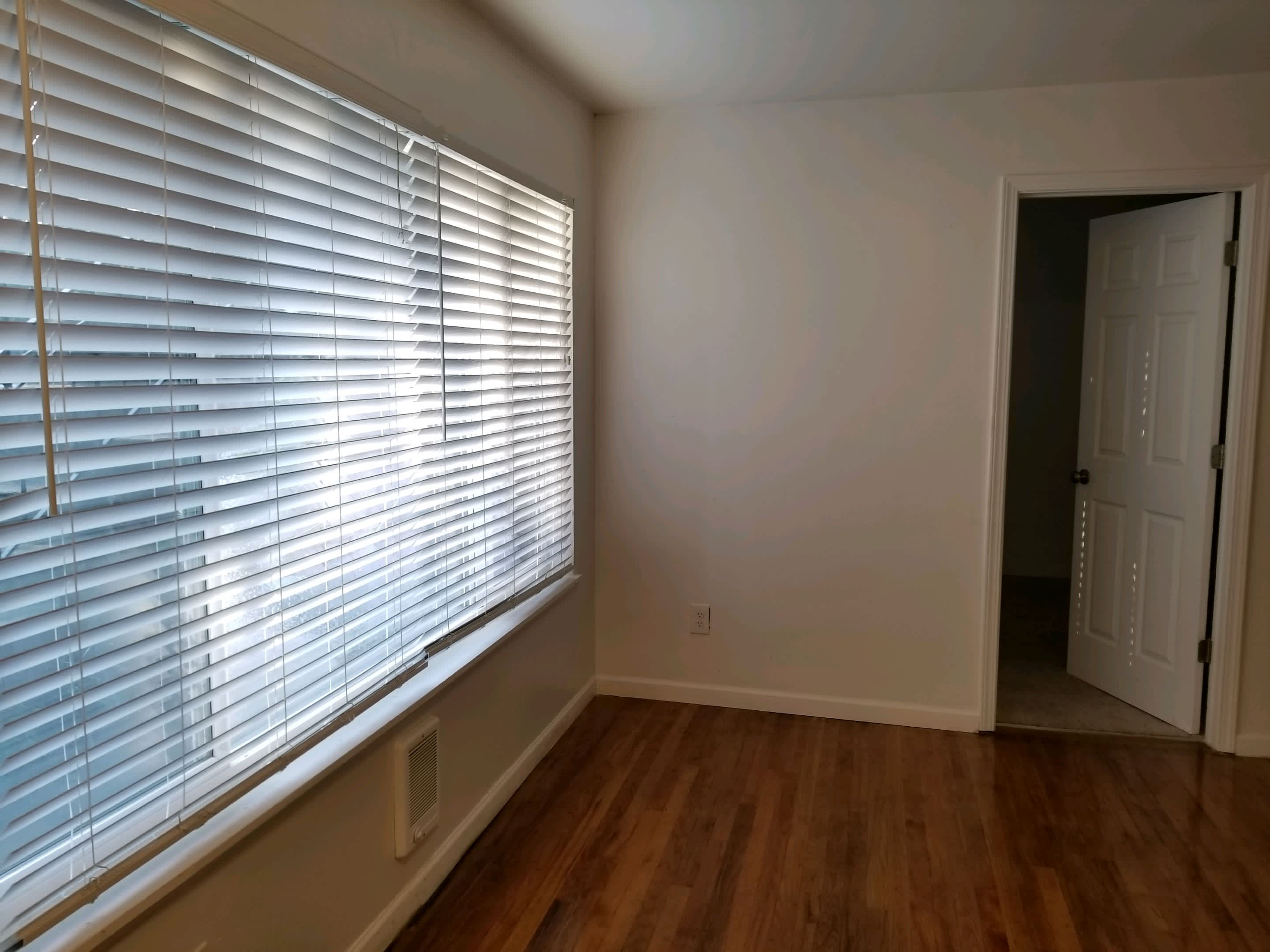 10640 Se 16th St – photo 4