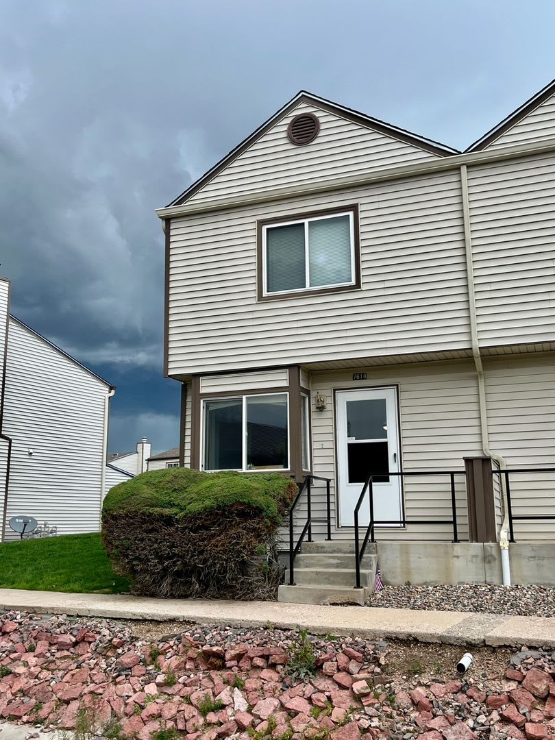 Charming 2 Bedroom Townhome in Briargate with so much new! – photo 2