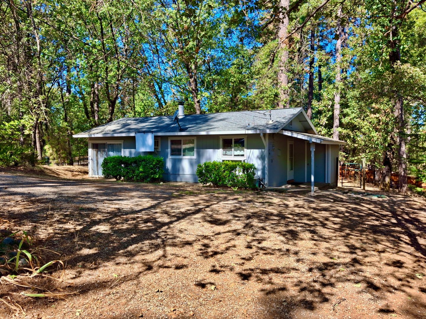 MEADOW VISTA HOME – photo 2