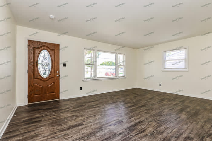 2834 Shartle Street – photo 5