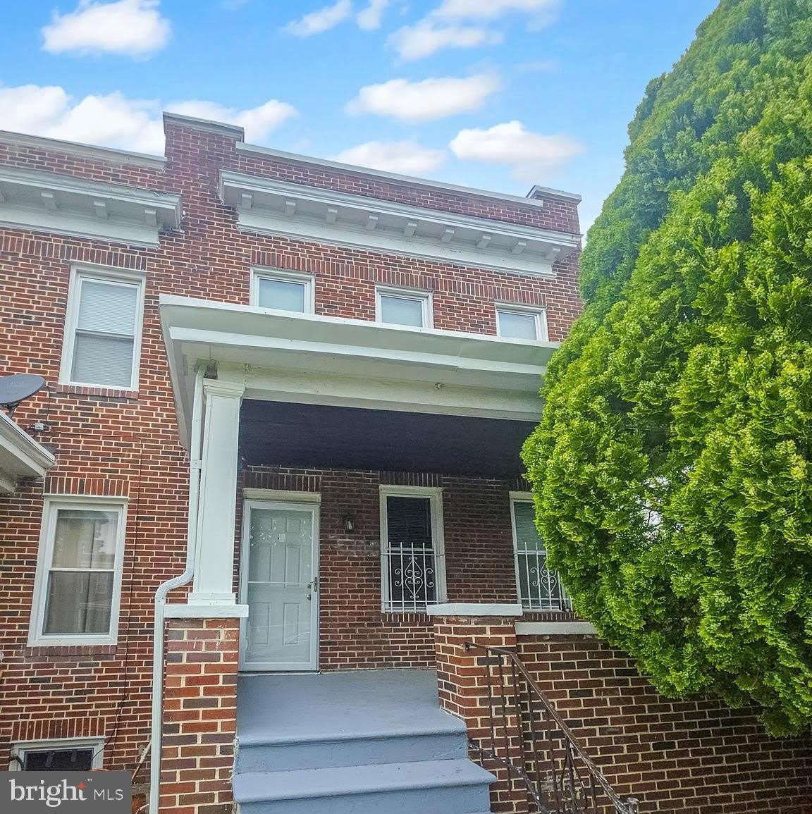 3200 NORMOUNT Avenue – photo 1