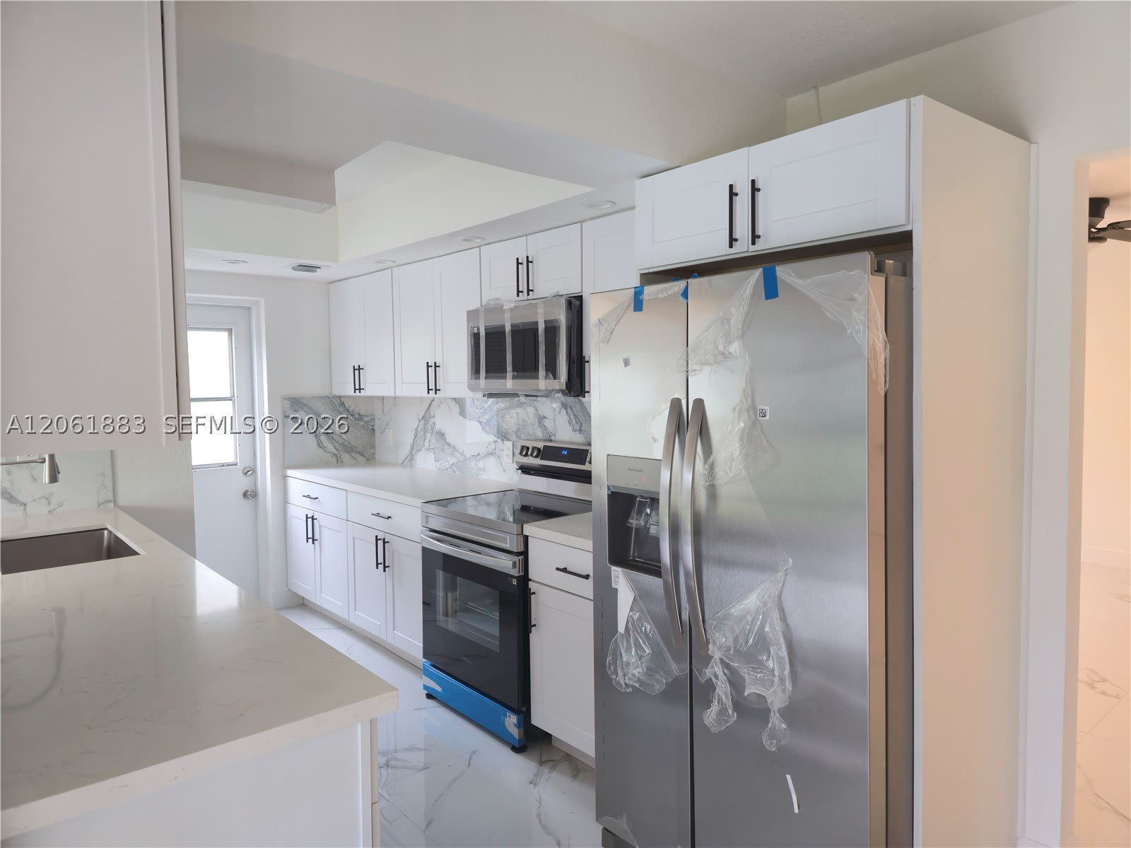 1141 SW 8th Ter – photo 3