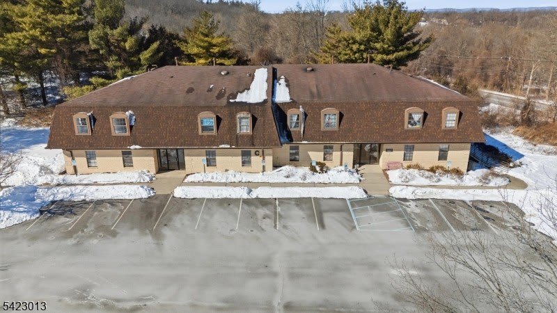 350 Sparta Ave – photo 5