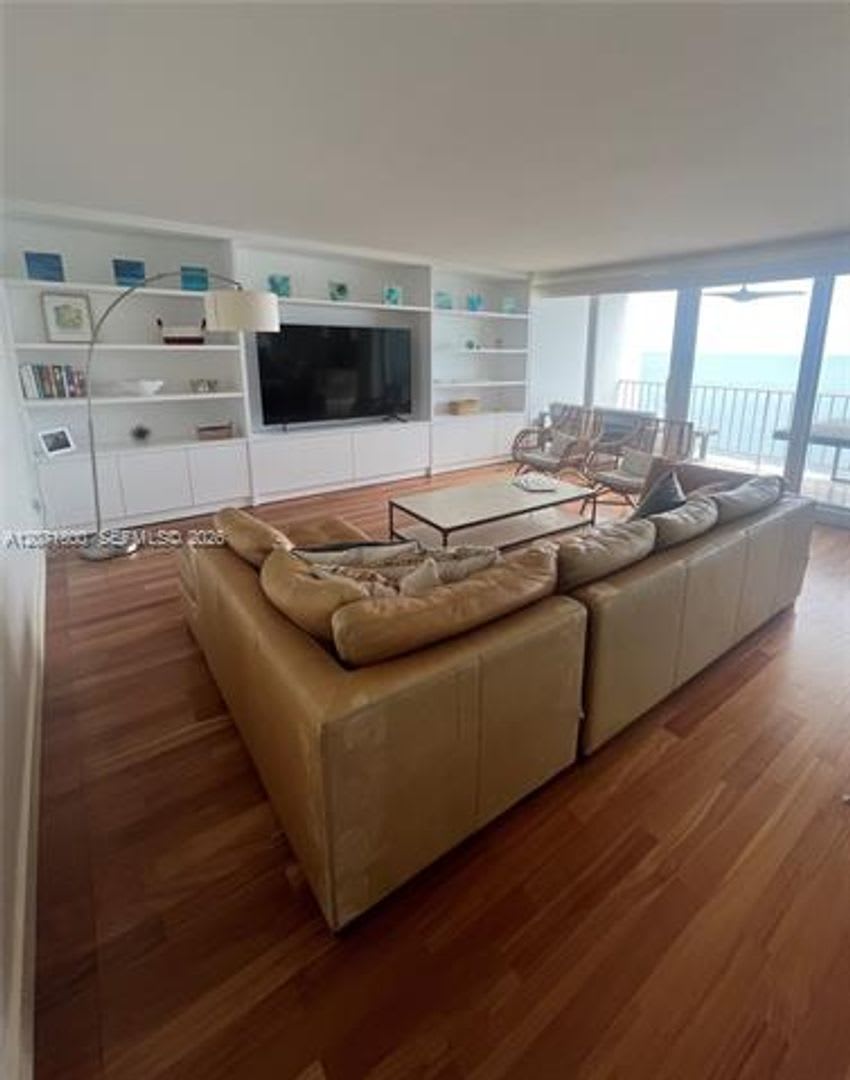 881 Ocean Dr cu-18B, Key Biscayne, FL 33149 – photo 2