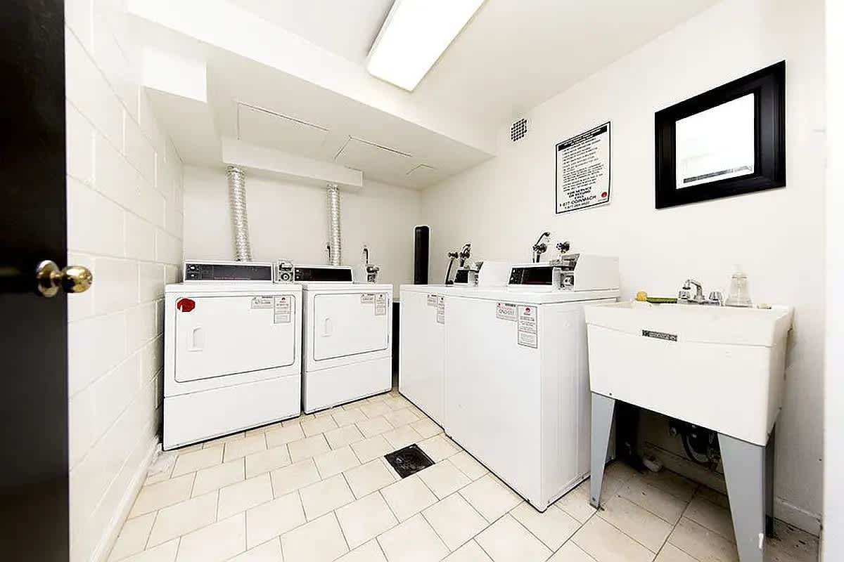 322 West 14th Street – photo 3