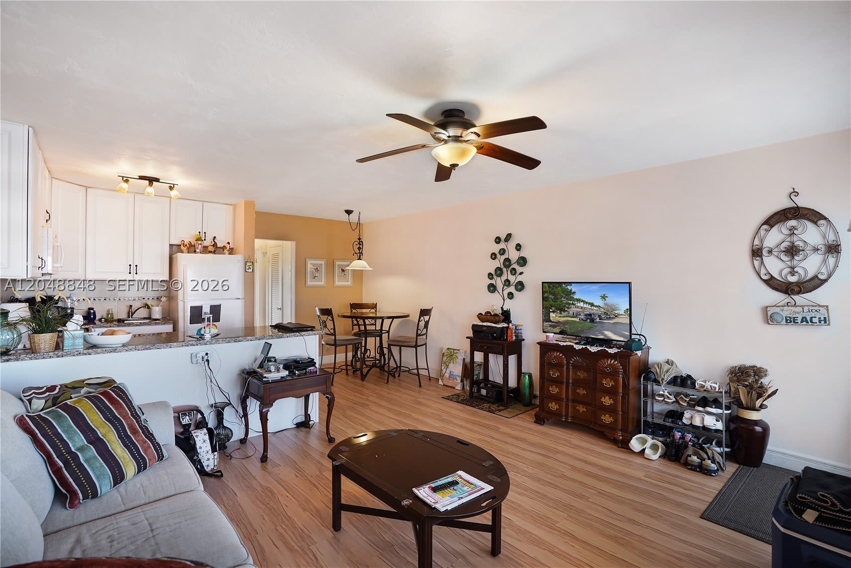 1000 SW 11 AVE – photo 4