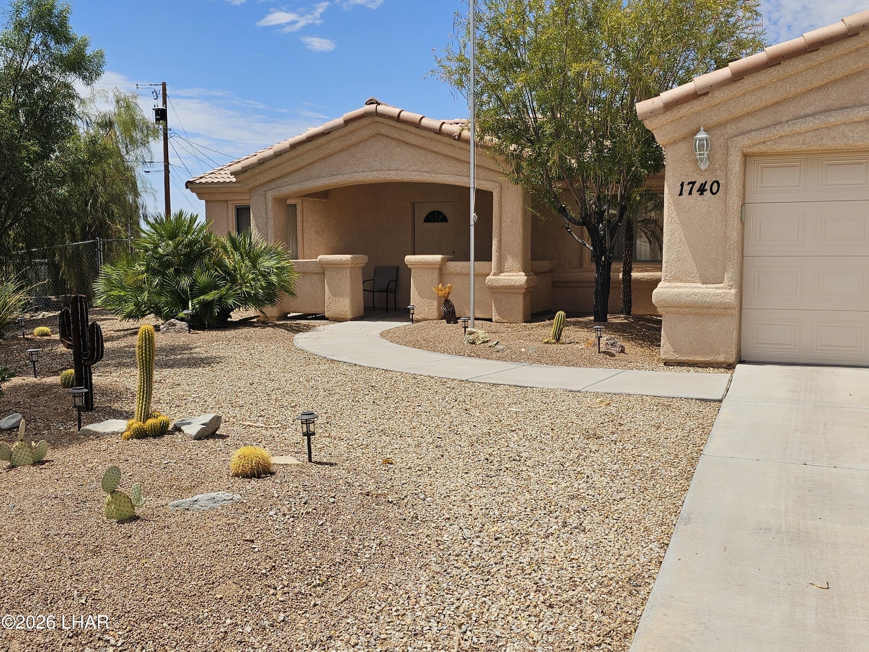 1740 Quartz Ln – photo 4
