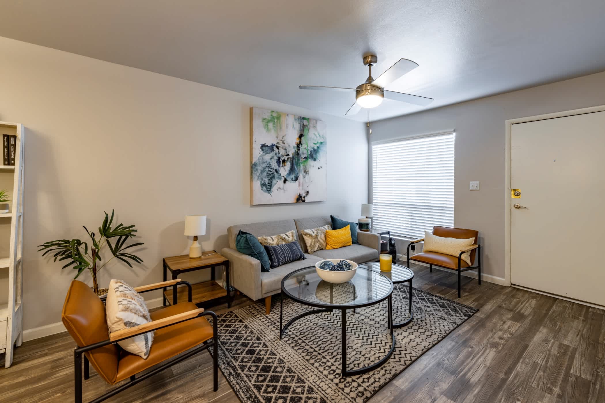 Arches Apartment Homes – photo 1
