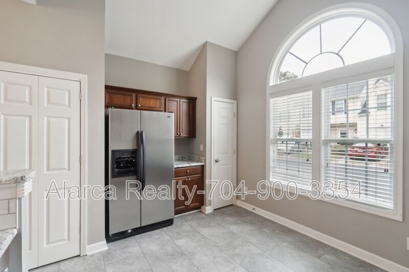 4218 Amherst Villa Court – photo 4