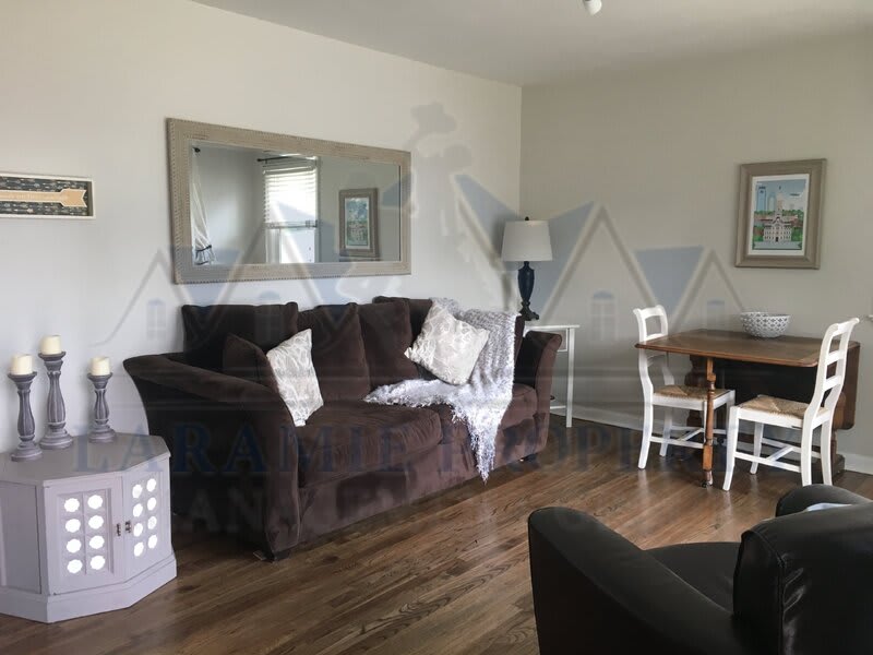 1517 Ord St – photo 3
