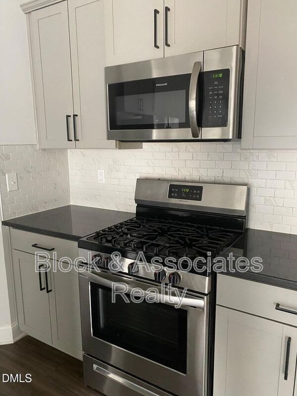 1308 Compass Dr – photo 3