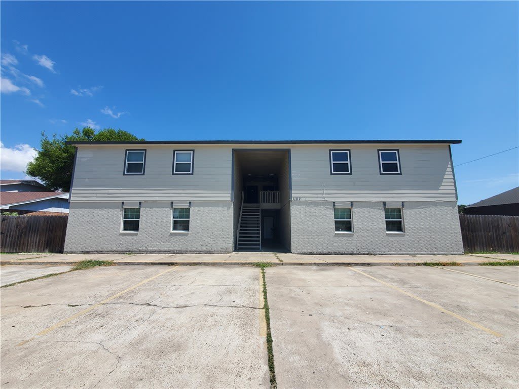 1102 Denver Street – photo 1