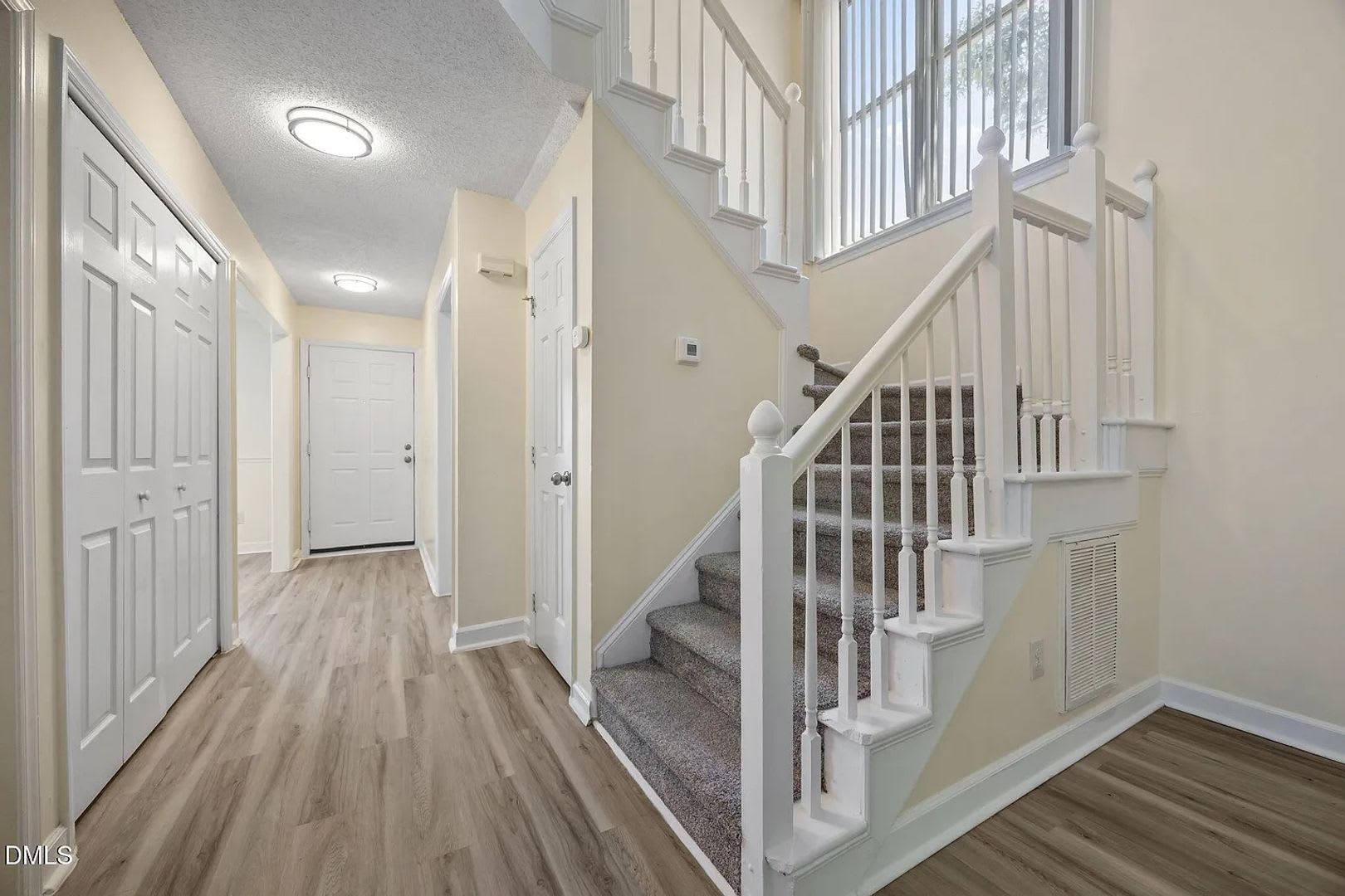 Room in 3 Bedroom Home in Raleigh – photo 4