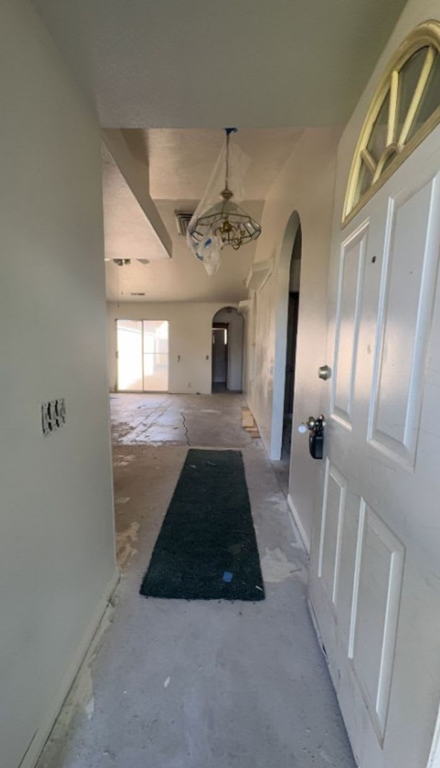 Charming 3-Bedroom, 2-Bathroom Home in Cedar City, UT – photo 2