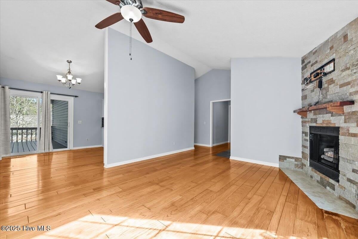 405 Spring Lake Drive – photo 4