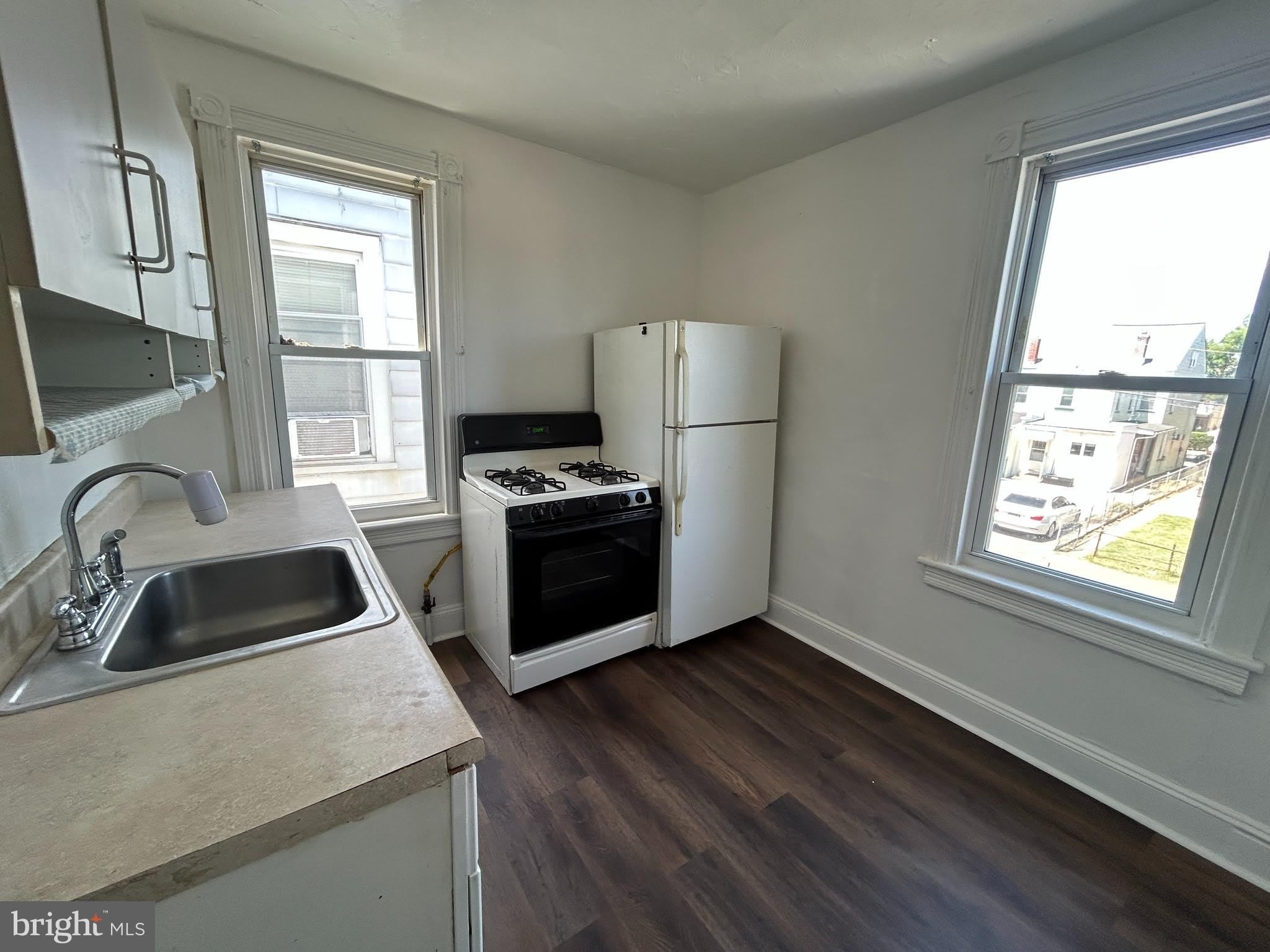 250 Morris Avenue – photo 3