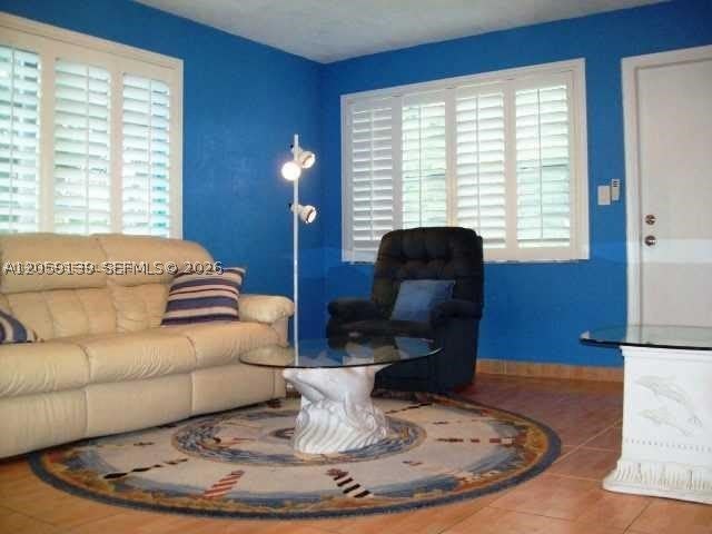 1007 N 19Th Ave – photo 5