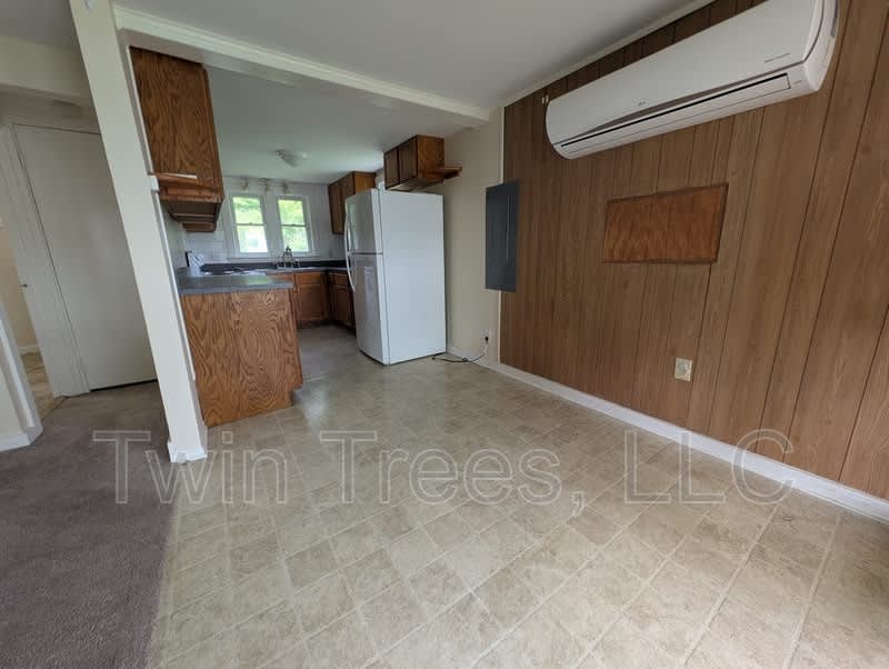 18607 NW Turnpike – photo 1