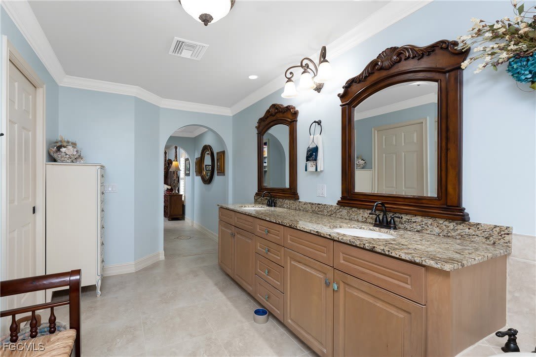 4128 NW 36th Lane – photo 5