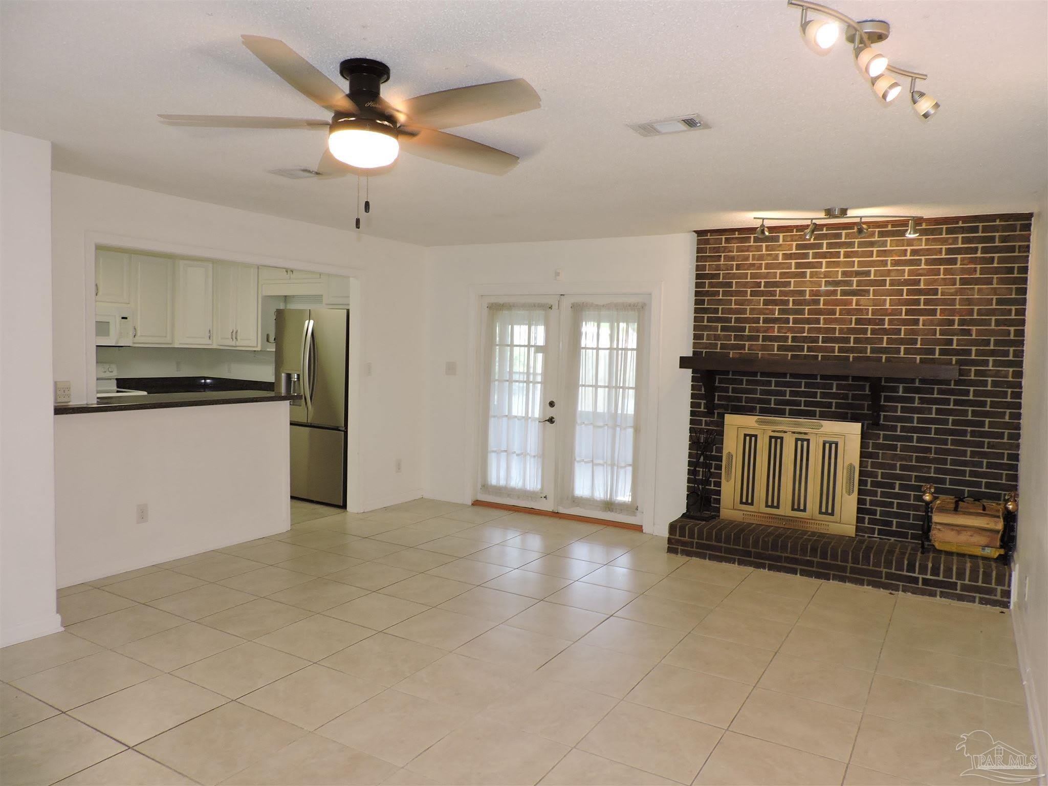 2323 Silversides Loop – photo 5