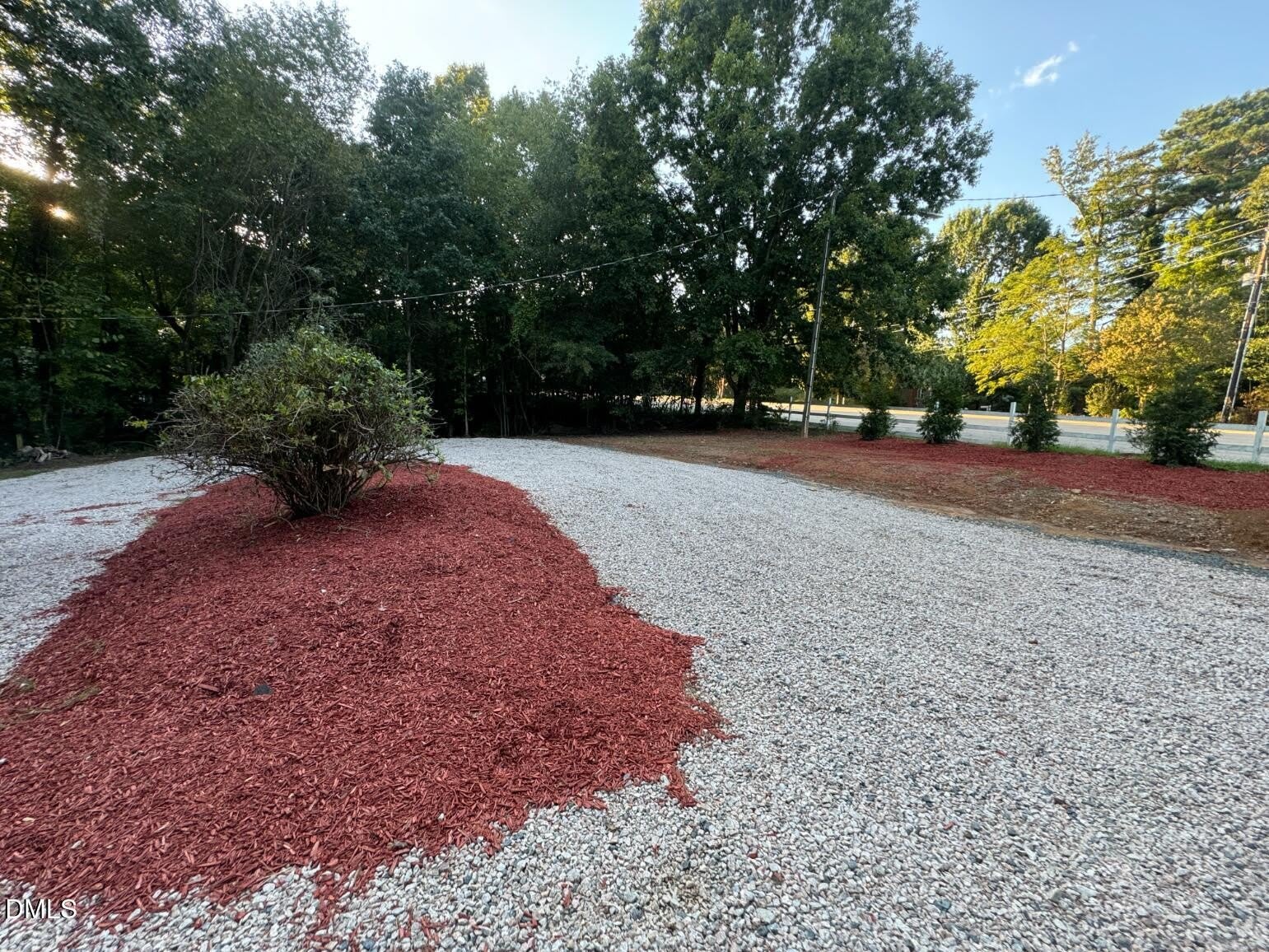 1305 Lynn Road – photo 3