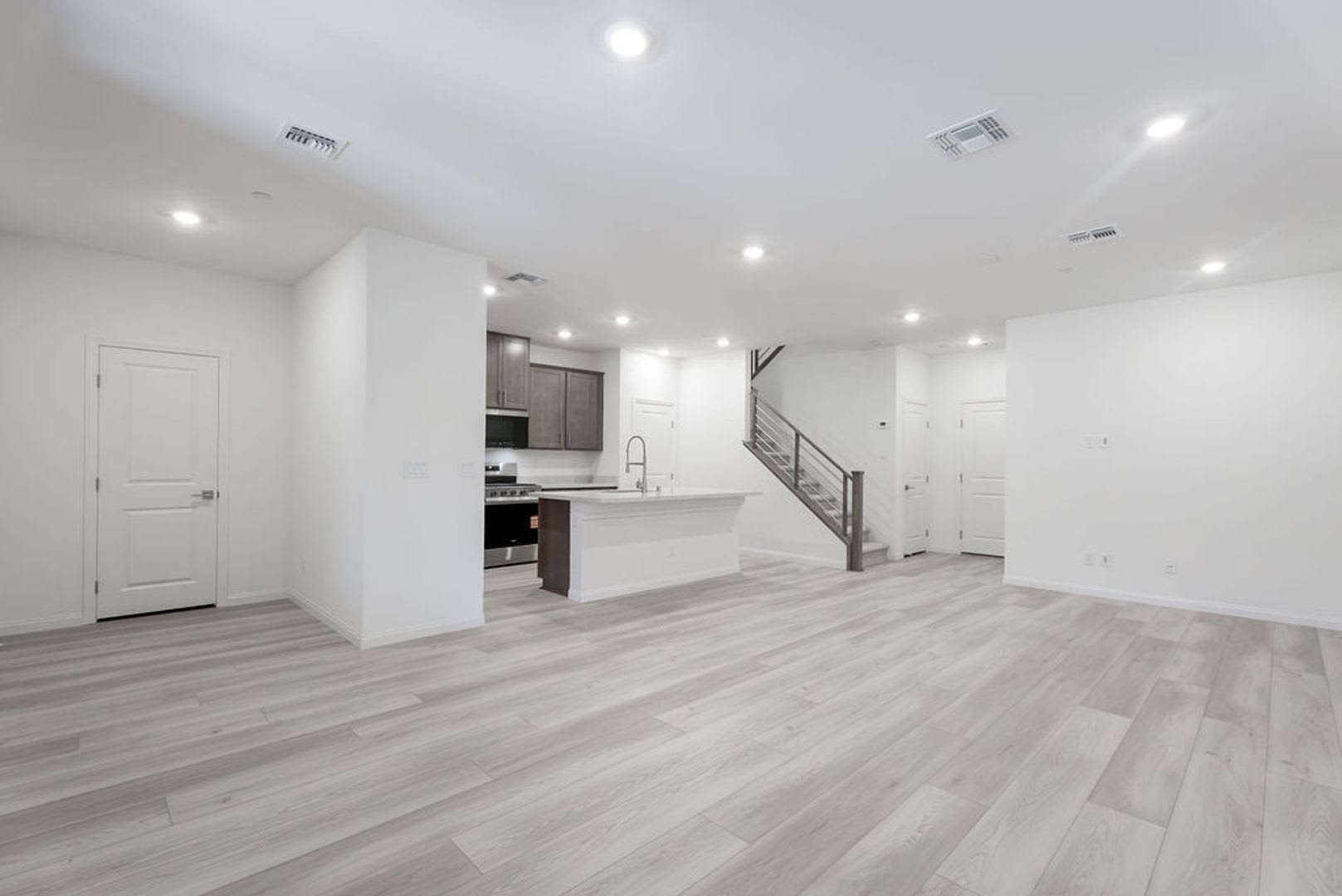 91 Cinder Cone Lane Las Vegas Nv 89138 – photo 2