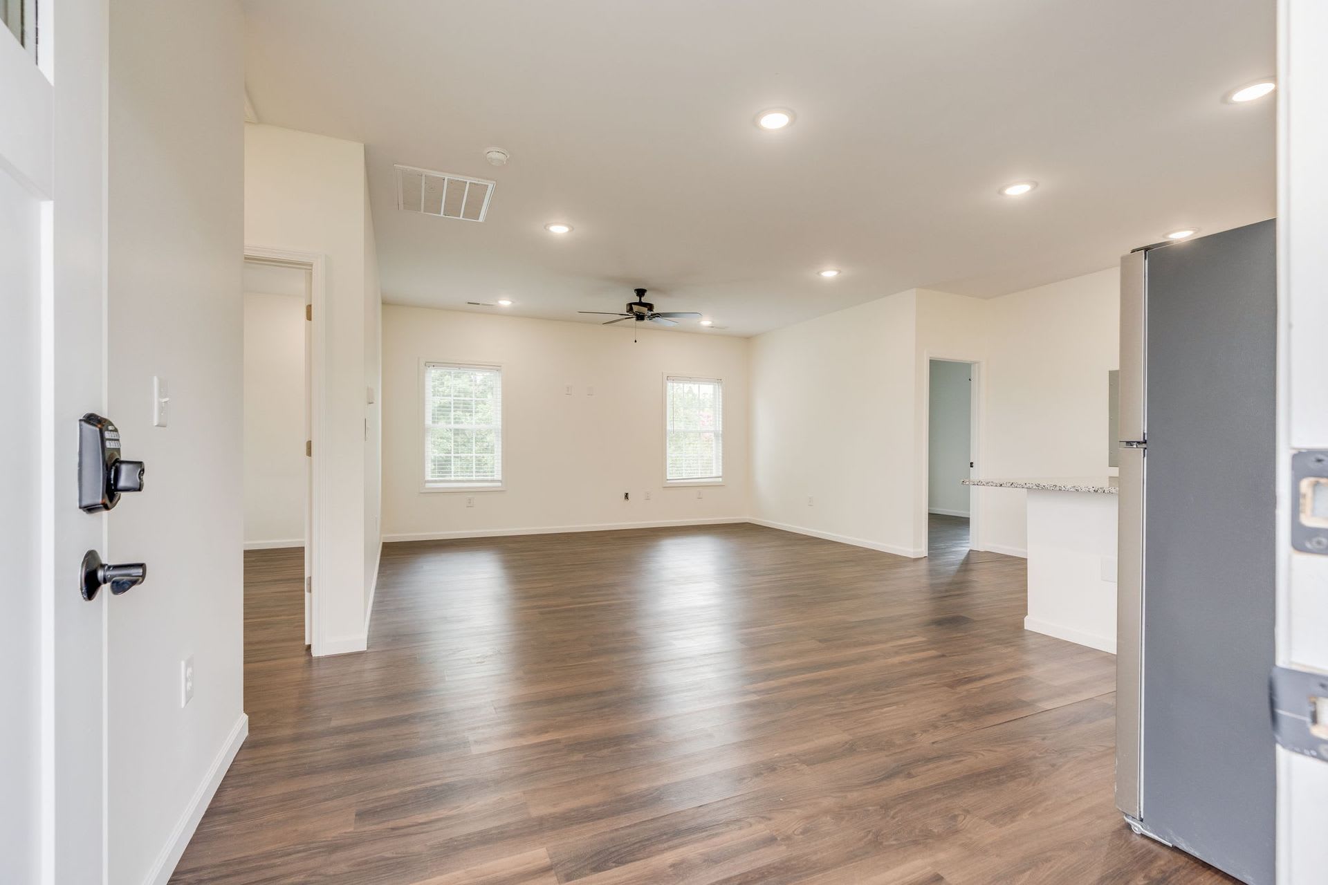216 McKinley Dr #2, Johnson City, TN 37604 – photo 1