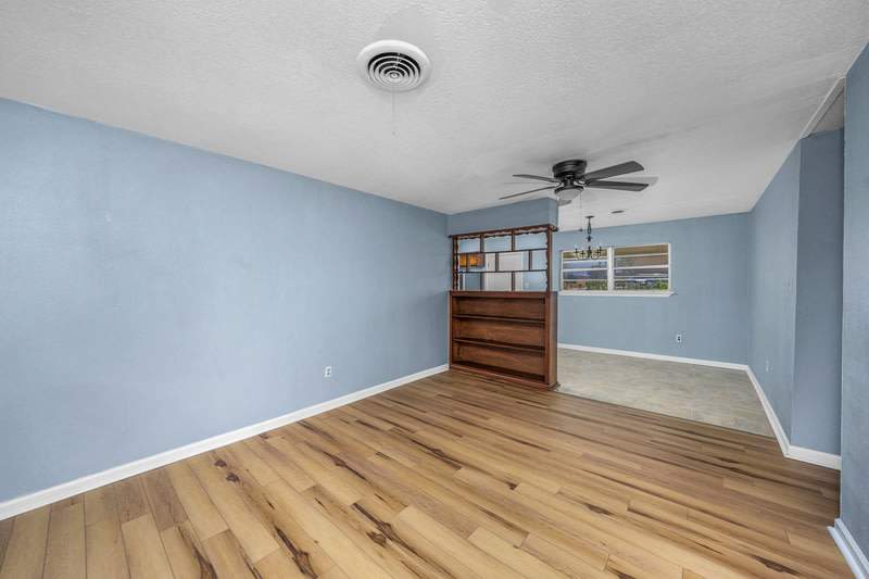 4802 Southeast Avalon Avenue – photo 4