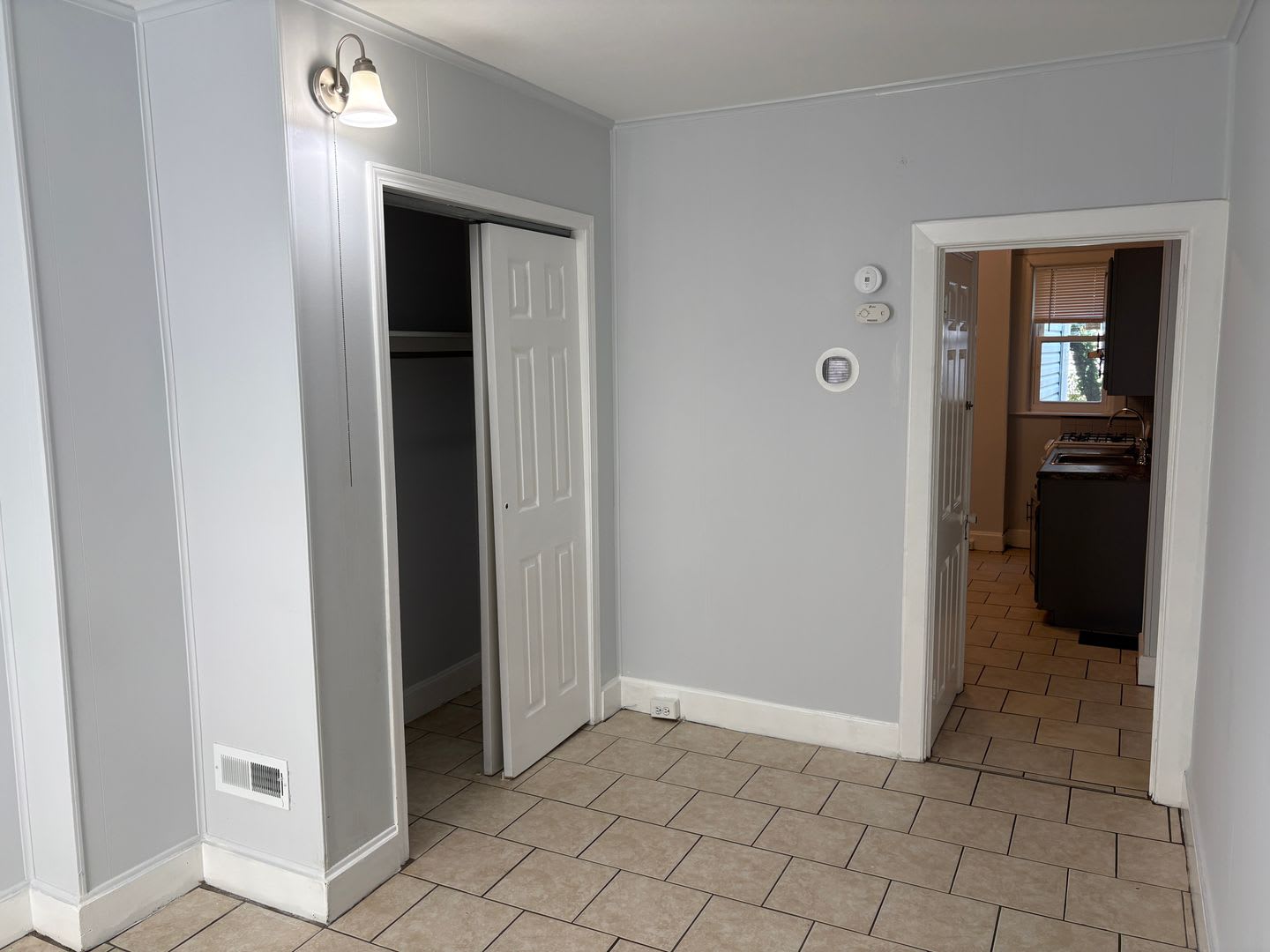 2 Bed – photo 2