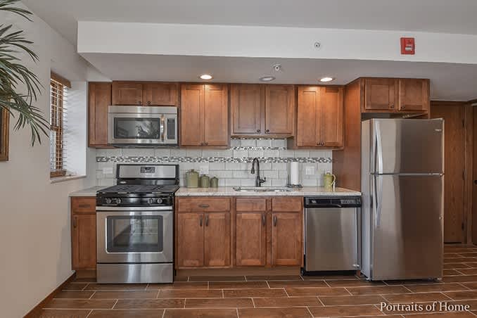Leland Tower Apartments – photo 4