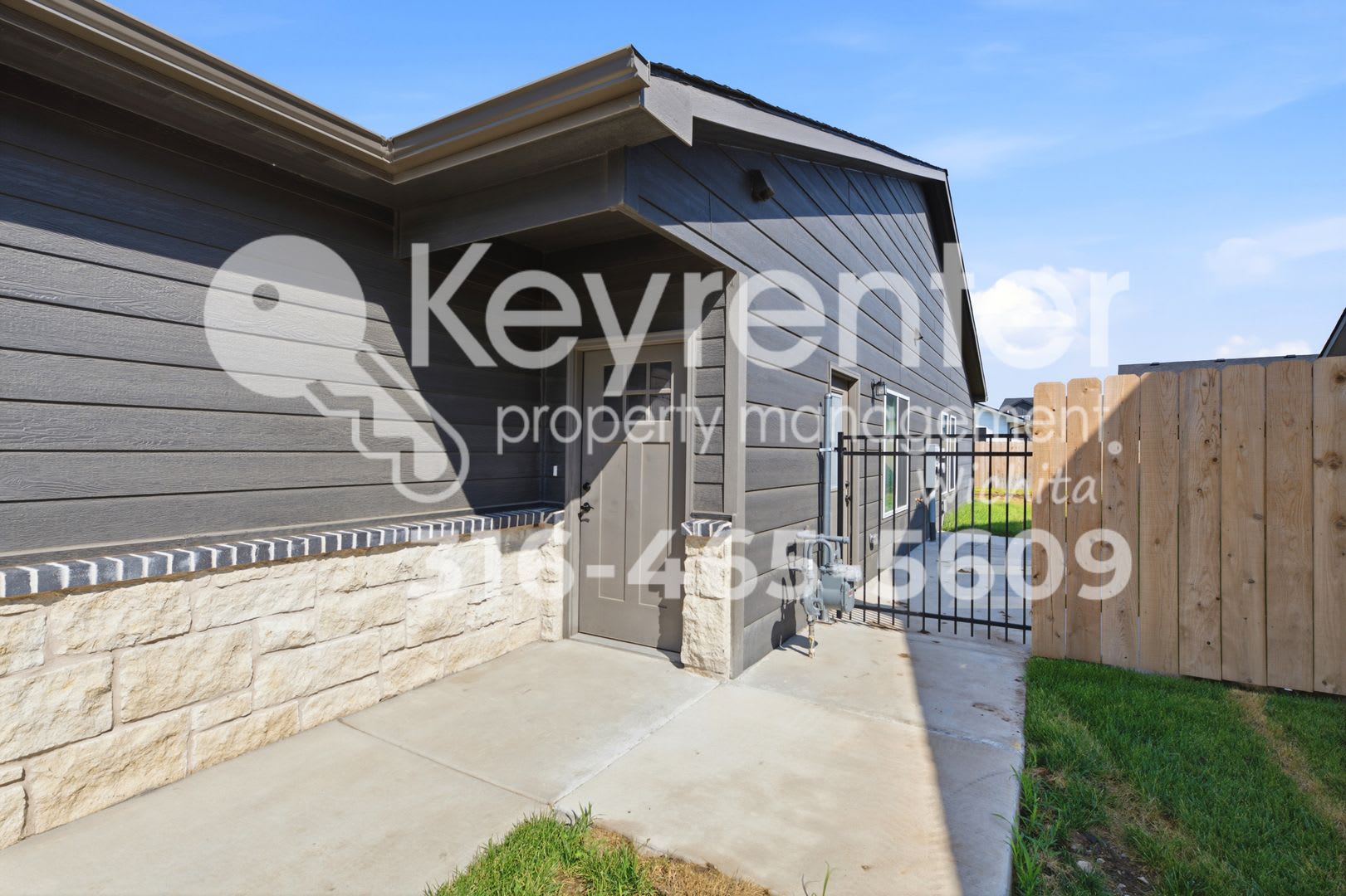New 3-Bedroom Duplex with 2-Car Garage, Fenced Yard & Lawn Care Included – photo 2