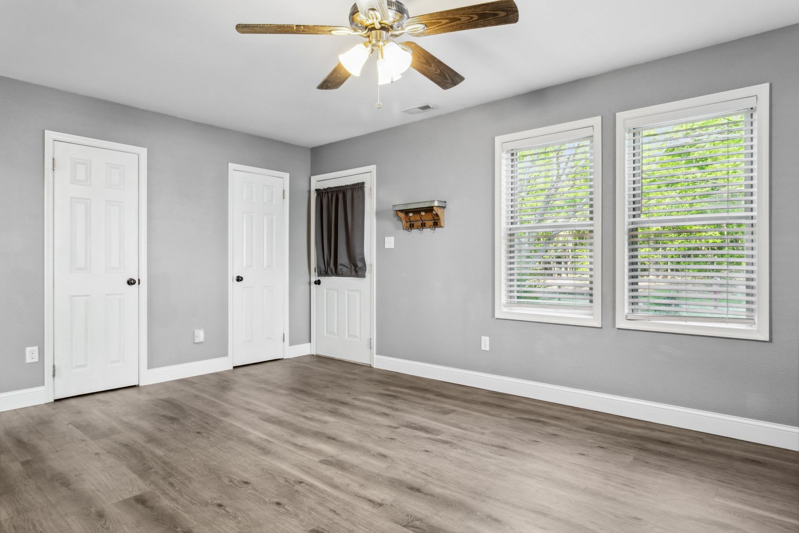 409 Goosley Road Yorktown 23690 – photo 4