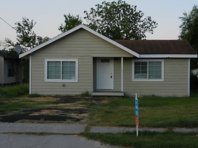 11026 Mayfield Dr – photo 1