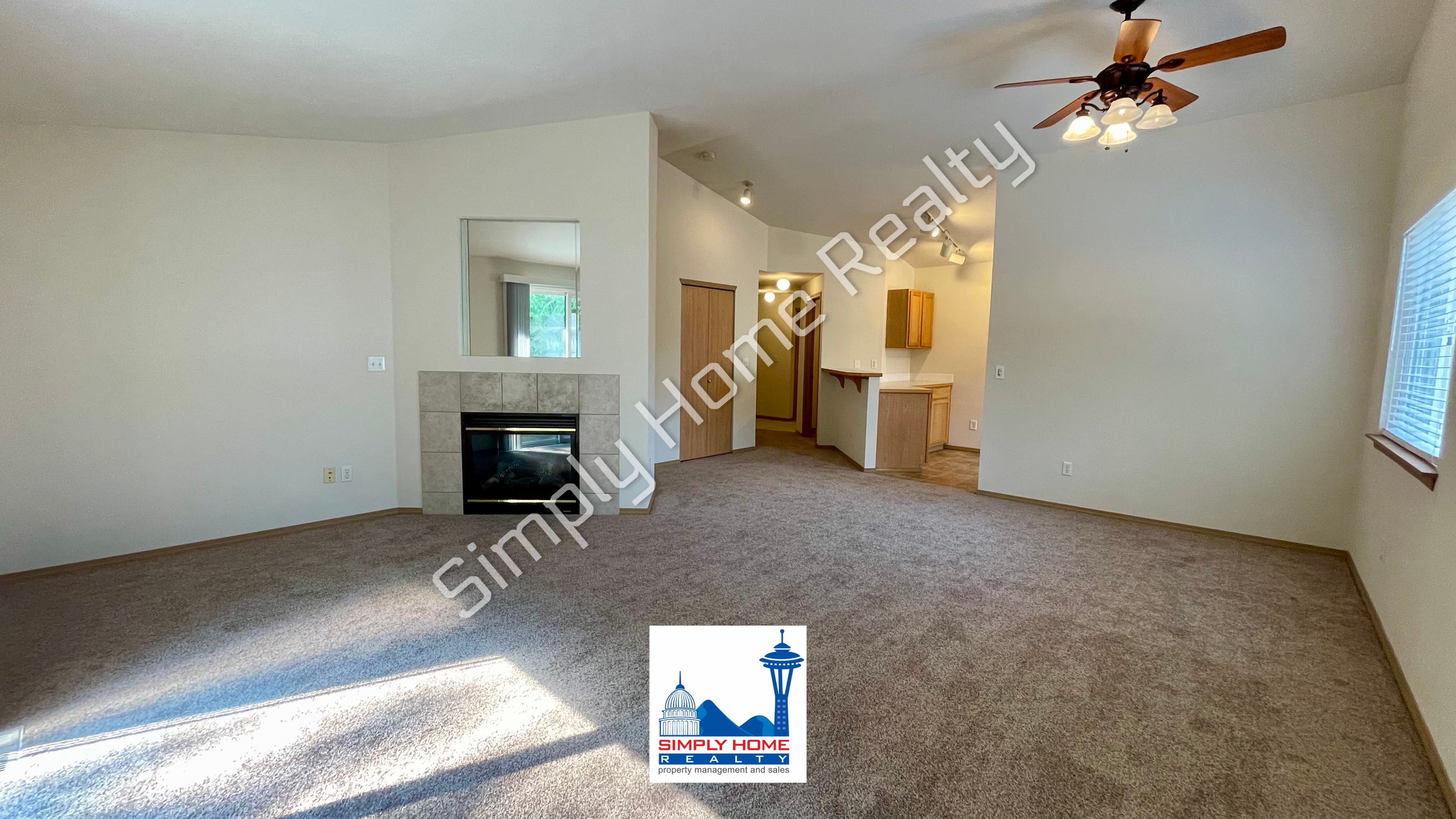 921 Avalon Ct SE – photo 3