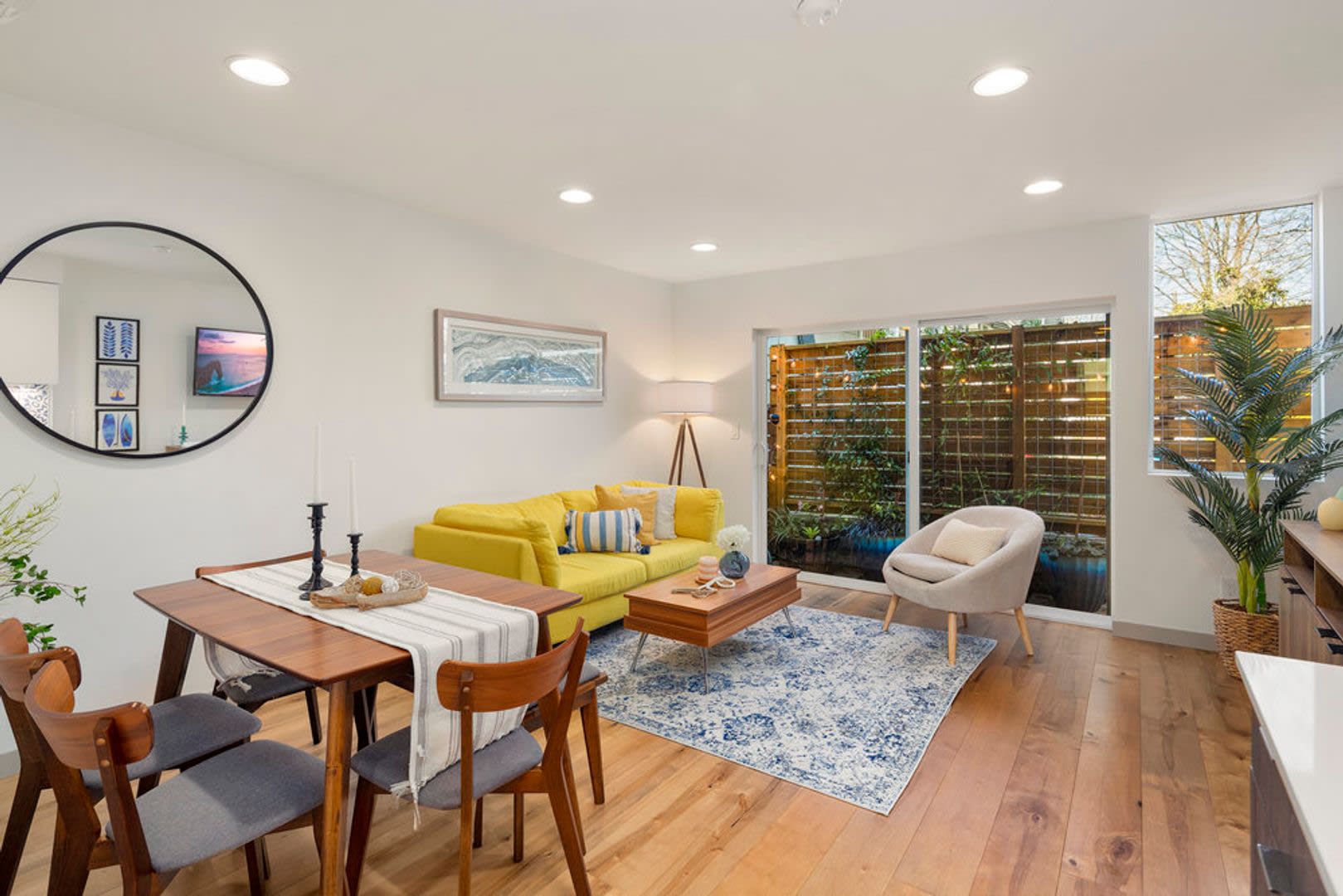 Modern Beacon Hill Townhome – photo 4