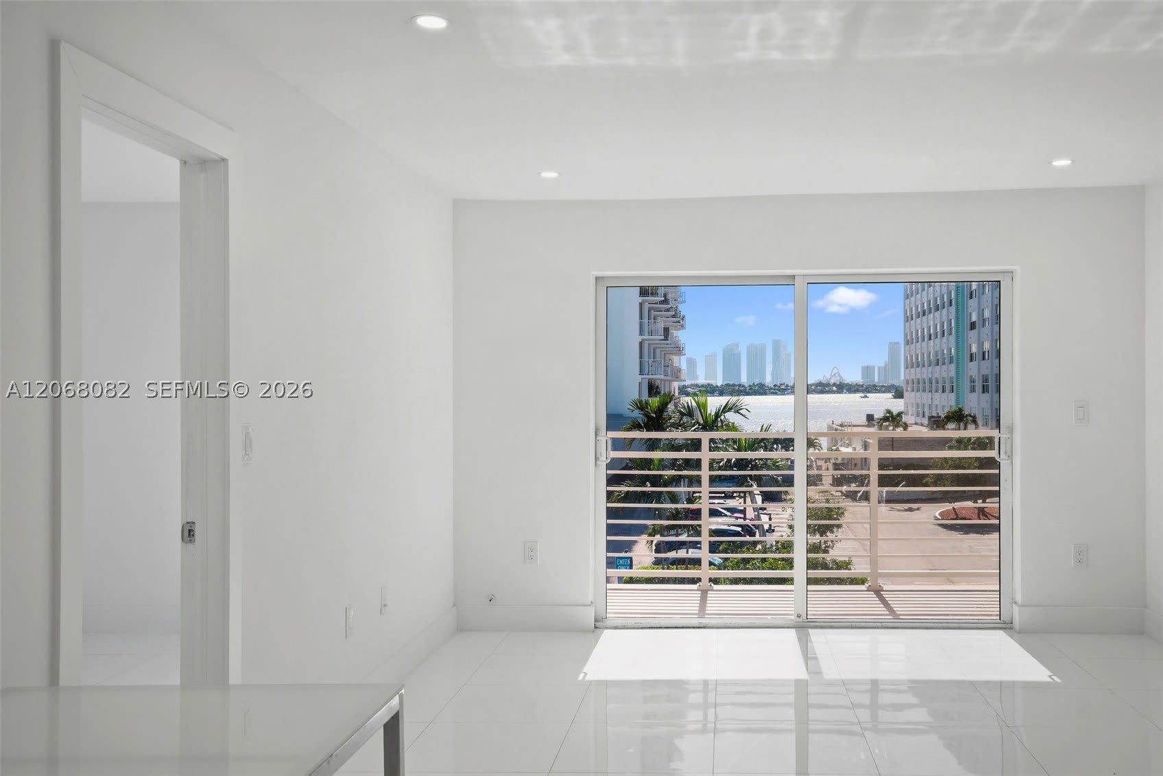 1245 West Ave – photo 4