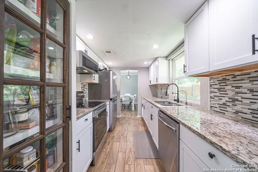 4515 Golf View Drive – photo 2