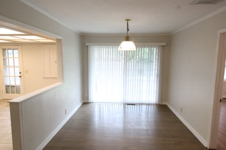 2436 Huntleigh Dr – photo 4