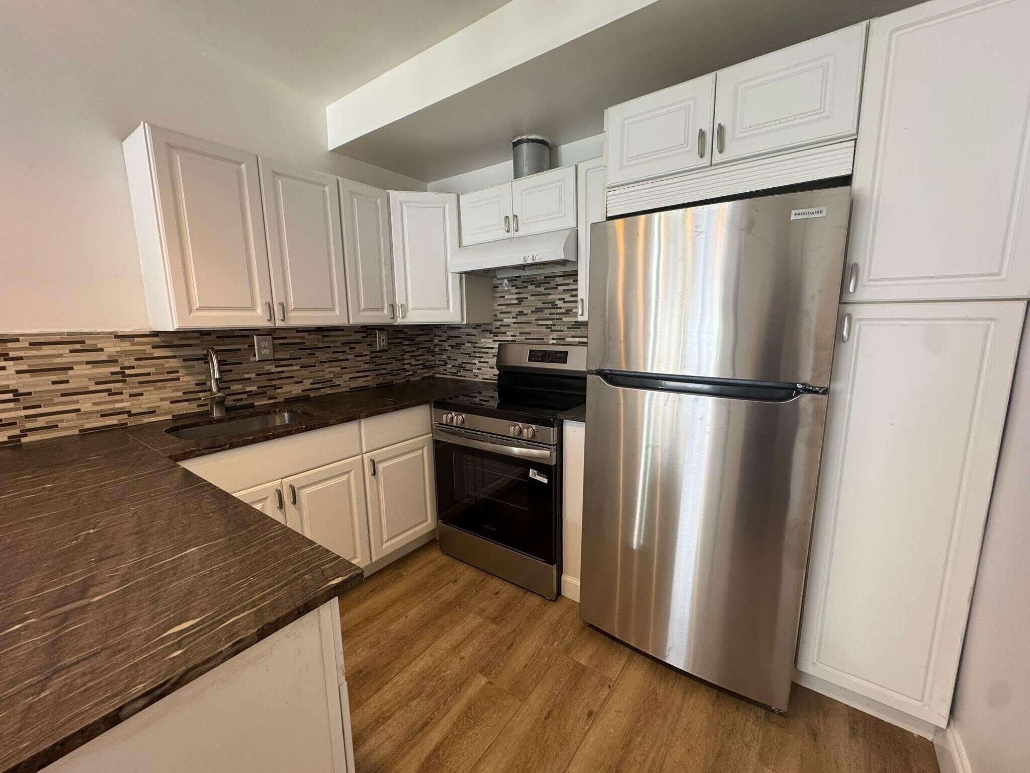 1311 Ne 42Nd Street – photo 2